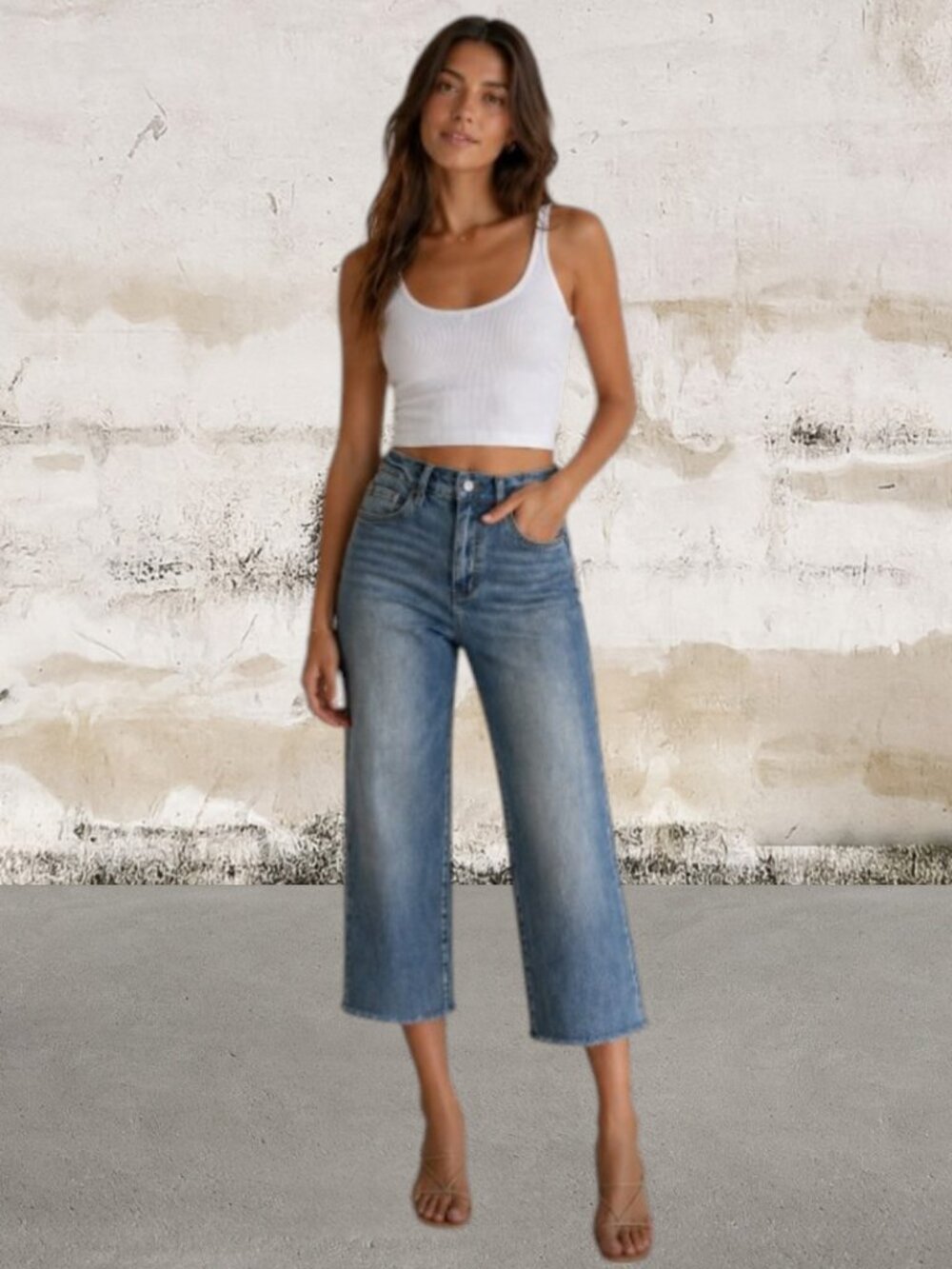 RFM Los Angeles Chloe High Rise Wide Leg Cropped Frayed Jeans Size 9/29